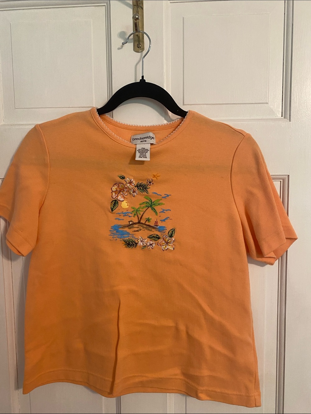 breckenridge Orange Tropical Island Embroidered Tee